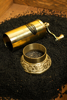 SOZEN BRASS BLACK CUMIN SUSAME GRINDER 11 CM / 4 IN