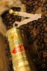 SOZEN BRASS COFFEE GRINDER 19 CM / 8 IN HANDHAMMERED - Thumbnail